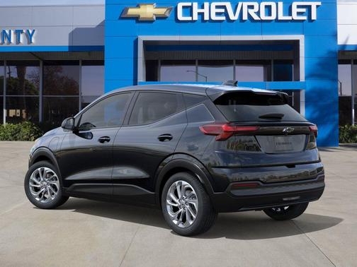 Mosaic Black Metallic 2027 Chevrolet Bolt LT FWD