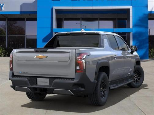 2025 Chevrolet Silverado EV LT