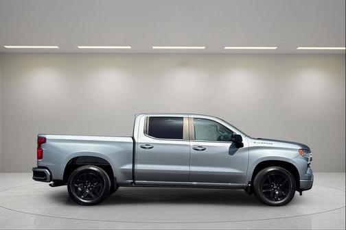 Sterling Gray Metallic 2024 Chevrolet Silverado 1500 RST