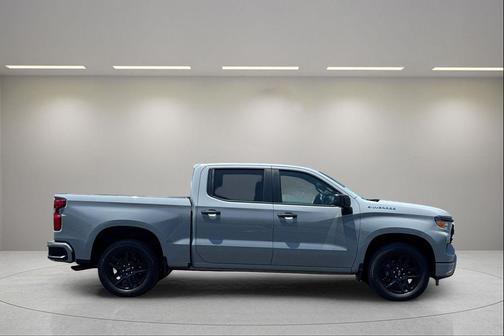 Slate Gray Metallic 2024 Chevrolet Silverado 1500 Custom