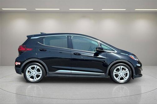 2017 Chevrolet Bolt EV LT