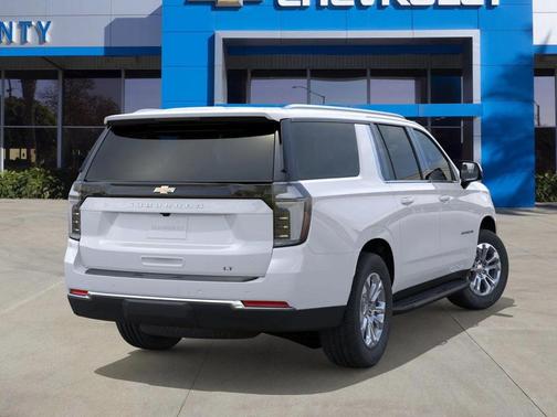 2026 Chevrolet Suburban LT
