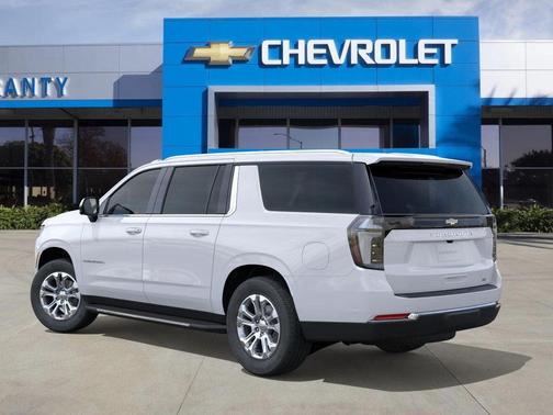 2026 Chevrolet Suburban LT