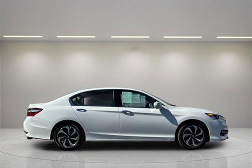 2016 Honda Accord EX