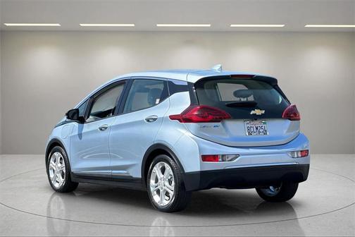 Arctic Blue Metallic 2018 Chevrolet Bolt EV LT