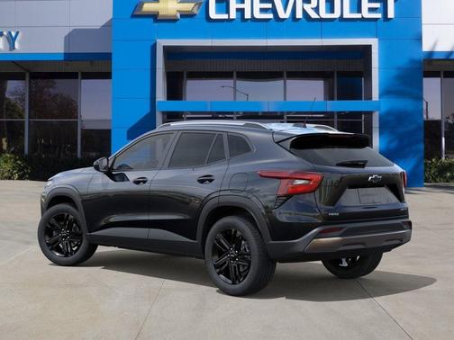 Mosaic Black Metallic 2026 Chevrolet Trax FWD ACTIV