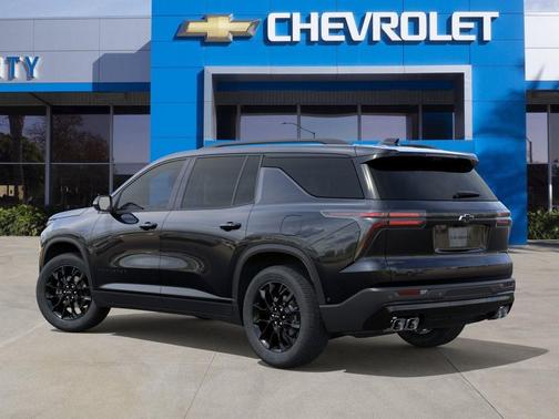 Mosaic Black Metallic 2026 Chevrolet Traverse LT