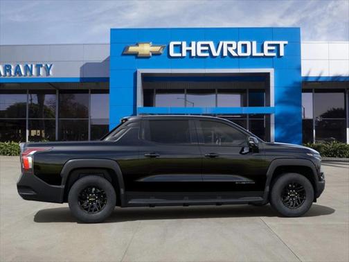 2025 Chevrolet Silverado EV LT
