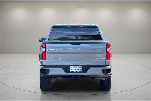 2022 Chevrolet Silverado 1500 Custom
