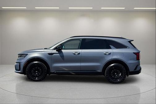 Silver 2021 Kia Sorento S