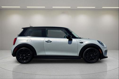 White Silver 2020 MINI Hardtop Cooper