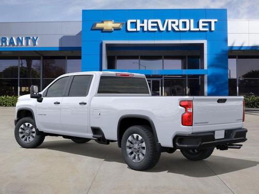 2026 Chevrolet Silverado 2500 Custom