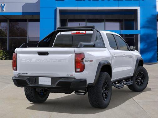 Summit White 2026 Chevrolet Colorado ZR2