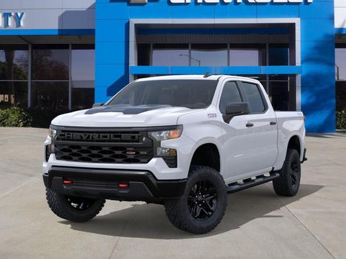 Summit White 2026 Chevrolet Silverado 1500 Custom Trail Boss
