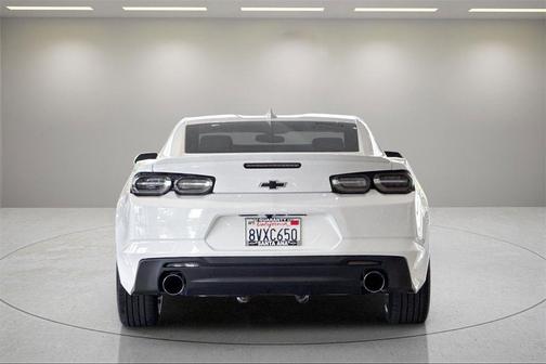 2021 Chevrolet Camaro RWD Coupe LT1