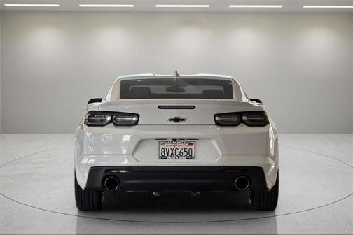 2021 Chevrolet Camaro RWD Coupe LT1