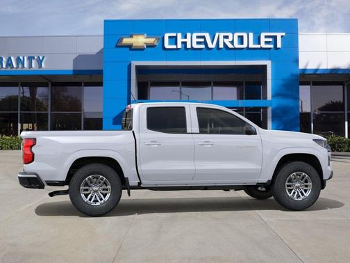 Summit White 2026 Chevrolet Colorado LT
