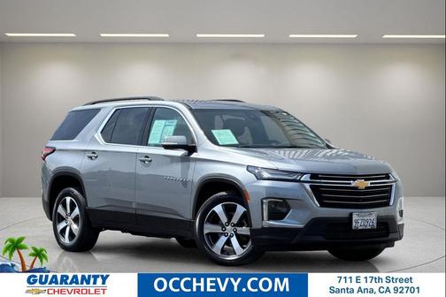Sterling Gray Metallic 2023 Chevrolet Traverse LT Leather