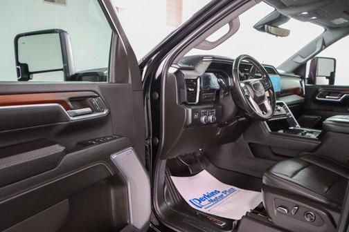 2024 GMC Sierra 2500 Denali