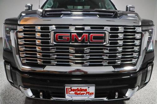 2024 GMC Sierra 2500 Denali