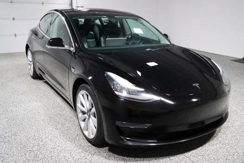 2019 Tesla Model 3 Mid Range