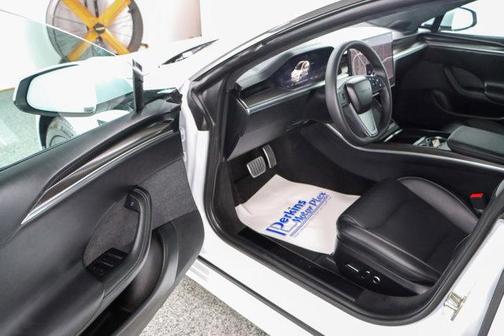 2023 Tesla Model S Plaid