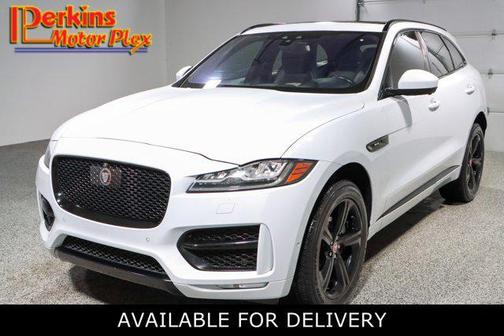 2018 Jaguar F-PACE 25t R-Sport