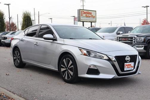 2021 Nissan Altima 2.5 SV