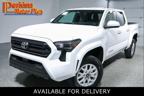 Ice Cap 2024 Toyota Tacoma SR5