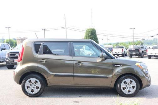 2013 Kia Soul Base