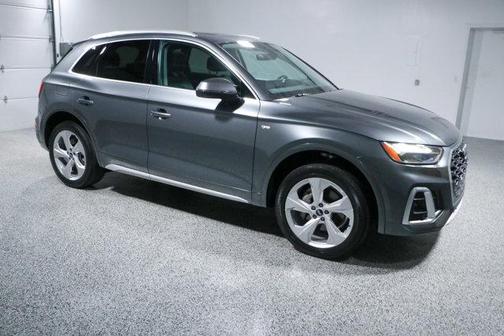 2022 Audi Q5 45 S line Premium Plus