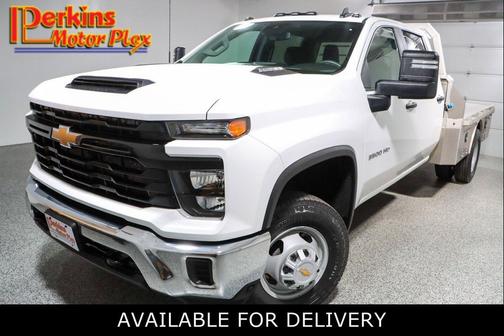 Summit White 2025 Chevrolet Silverado 3500 WT