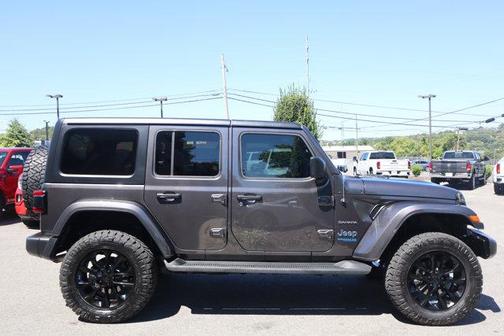 2022 Jeep Wrangler Unlimited 4xe Sahara