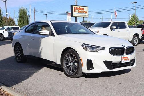 2023 BMW 230 i xDrive