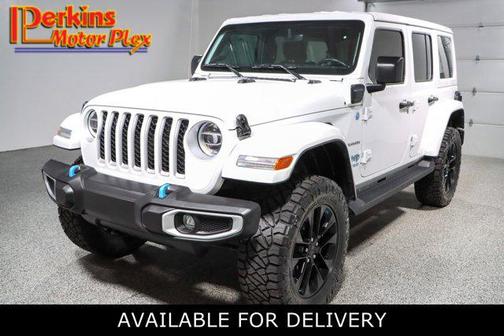 Bright White Clearcoat 2022 Jeep Wrangler Unlimited 4xe Sahara