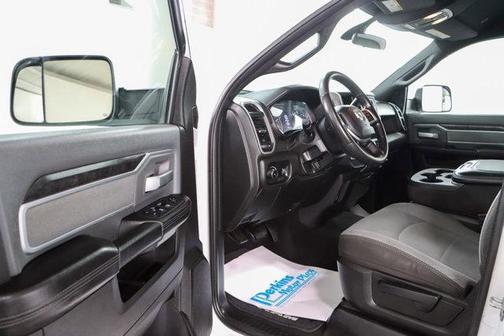 2021 RAM 2500 Big Horn Crew Cab 4x4 6'4' Box