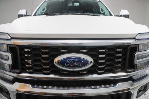 2023 Ford F-450 Lariat