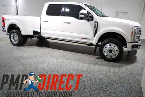 2023 Ford F-450 Lariat