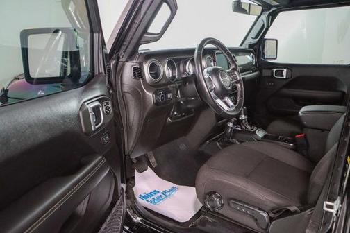 2023 Jeep Wrangler 4-Door Sahara