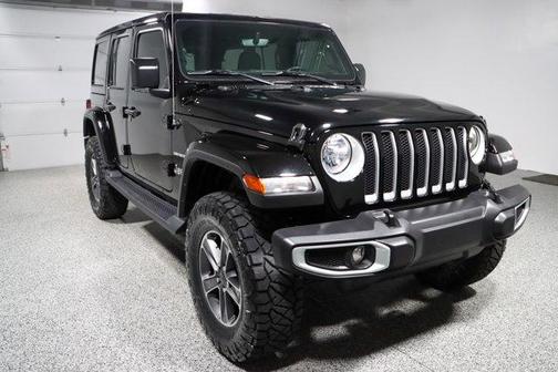 2023 Jeep Wrangler 4-Door Sahara