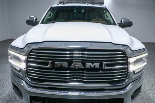 2020 RAM 3500 Laramie Crew Cab 4x4 8' Box