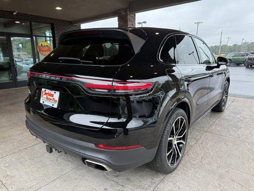 2021 Porsche Cayenne AWD