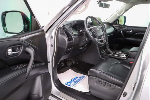 Liquid Platinum 2023 INFINITI QX80 Luxe