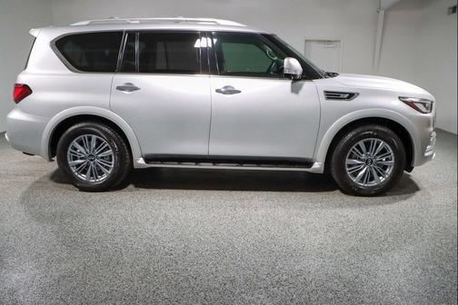 Liquid Platinum 2023 INFINITI QX80 Luxe