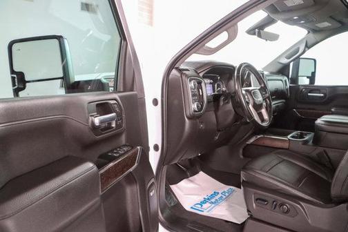 2023 GMC Sierra 2500 Denali