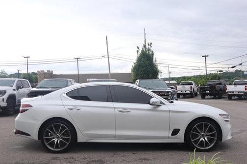 2022 Genesis G70 3.3T RWD