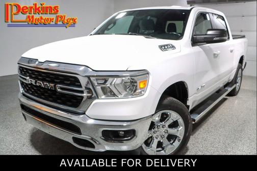 Bright White Clearcoat 2023 RAM 1500 Big Horn/Lone Star