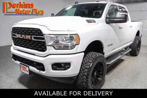 2024 RAM 2500 Big Horn Crew Cab 4x4 6'4' Box