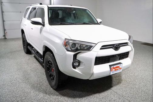 Ice Cap 2024 Toyota 4Runner SR5 Premium