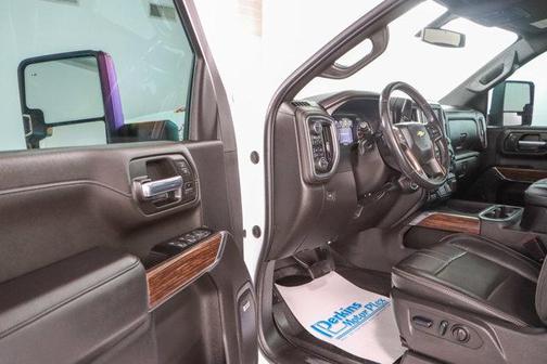 2022 Chevrolet Silverado 2500 High Country